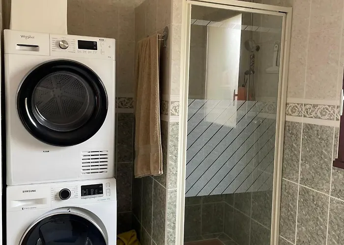 Maison De Martine & Stephane *